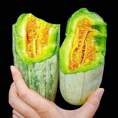 薄皮当季蜜瓜甜瓜脆甜密水果爆甜新鲜整箱包邮无山东蜜瓜羊角端正