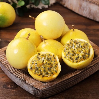 黄金百香果广西钦蜜9号当季水果鸡蛋果番西莲5斤一件代发甜酸多汁