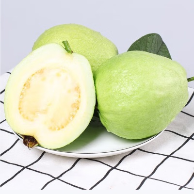 广西白心芭乐白心番石榴脆甜熟后软糯好吃现摘白心绿色食品