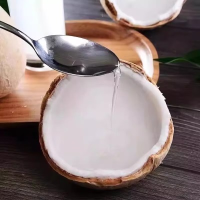 海南牛奶椰皇水果新鲜椰青当季现摘椰白孕妇补羊水小奶椰子蛋整箱