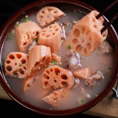 湖北洪湖莲藕粉藕煲汤新鲜现挖农家特产当季蔬菜九孔糯藕炖汤批发