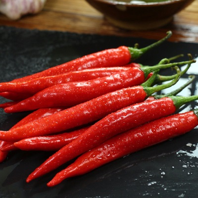 农家现摘5斤美人椒新鲜红辣椒微辣辣椒海花红二荆条泡椒剁辣椒酱