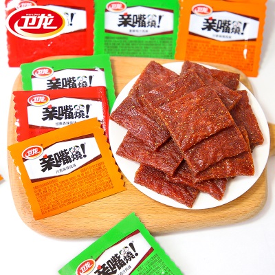 卫龙亲嘴烧多口味单独小包装解馋摆摊散装批发辣条辣片办公室零食