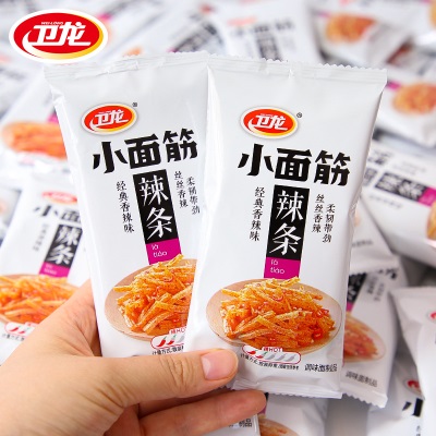 卫龙小面筋小辣条24克独立小包装怀旧儿时经典小零食辣条散装批发