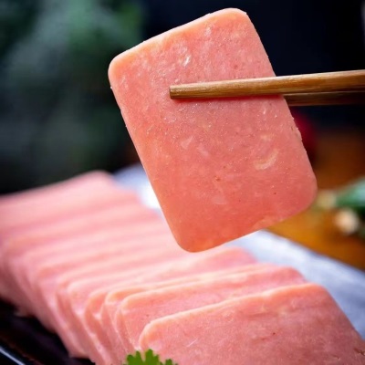三文治盐方火腿即食三明治方火腿香肠早餐肠烧烤批放心购