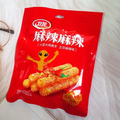 卫龙辣条106g大小面筋大面筋大小辣棒散装小面筋休闲校园零食整箱