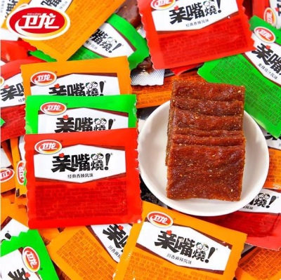 卫龙亲嘴烧多口味单独小包装解馋摆摊散装批发辣条辣片办公室零食